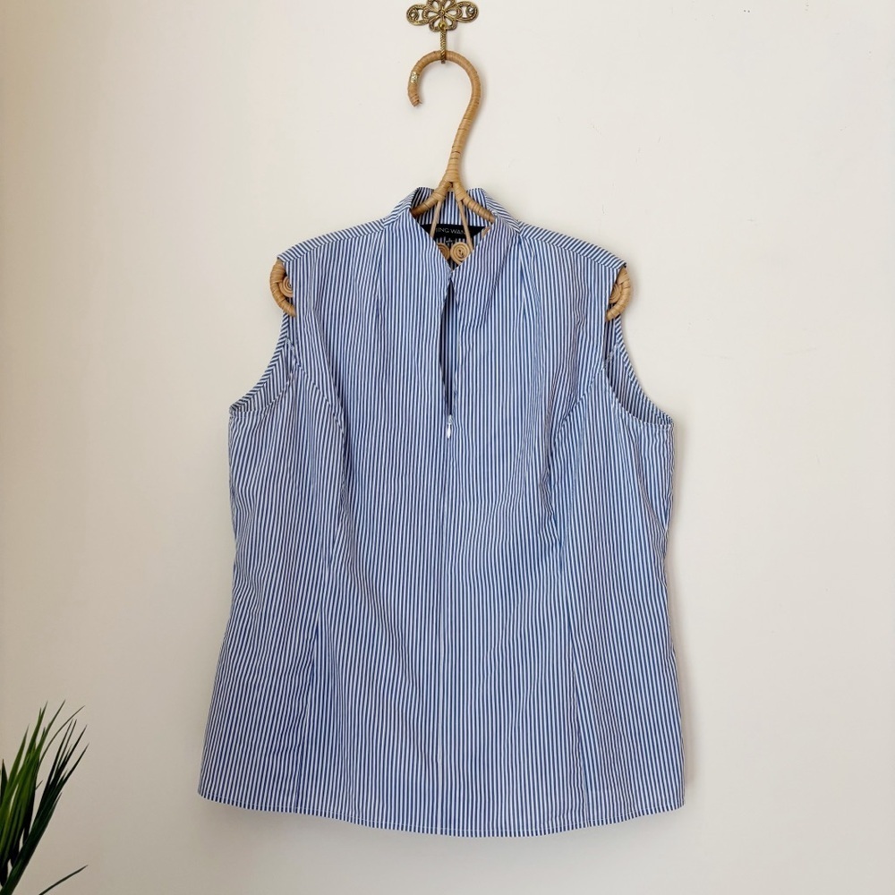 Ming Wang Blue Striped Zip Front Sleeveless Top Large